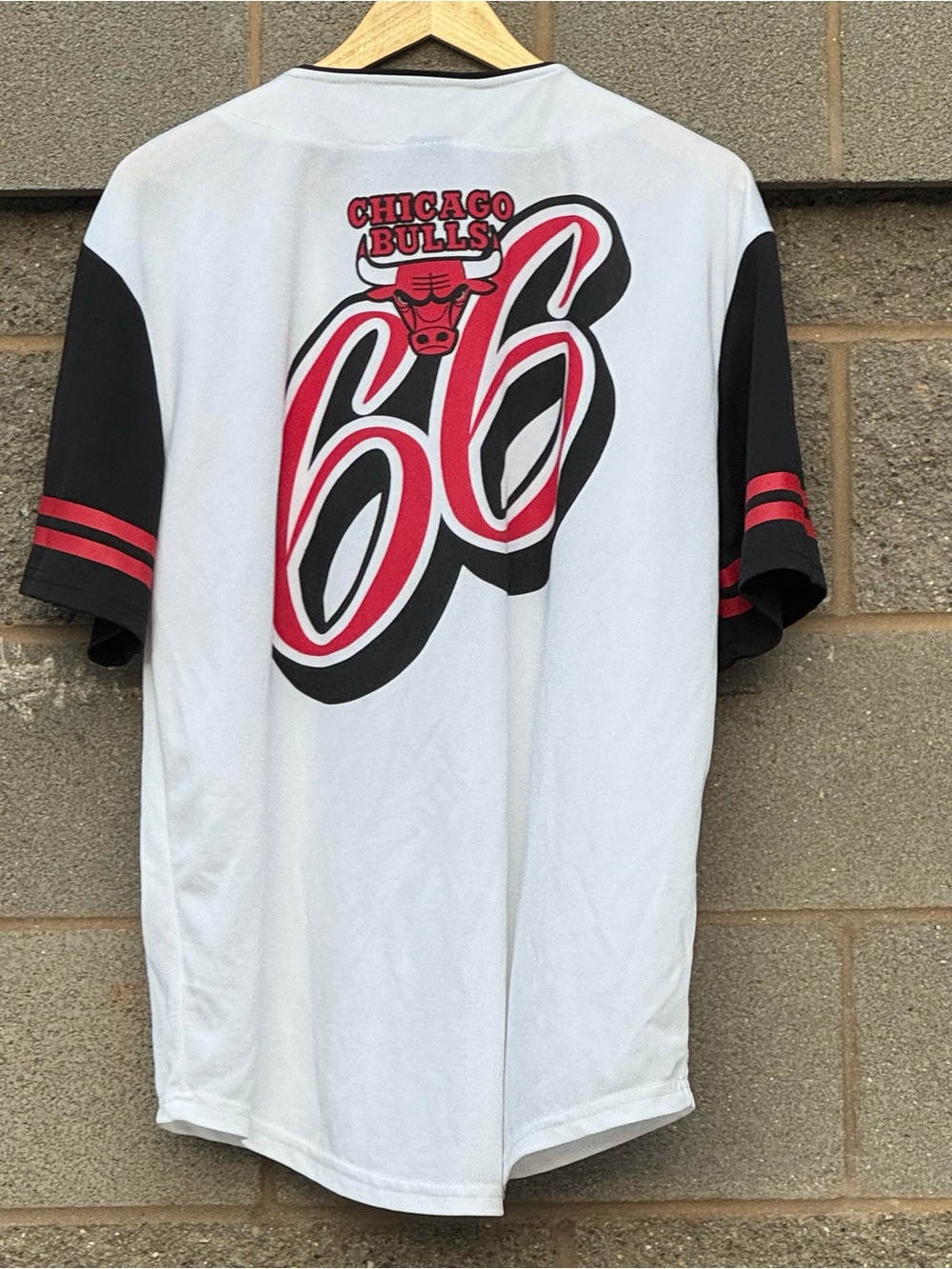 Men’s Vintage NBA Chicago Bulls Button Up Jersey XL - Picture 3 of 7